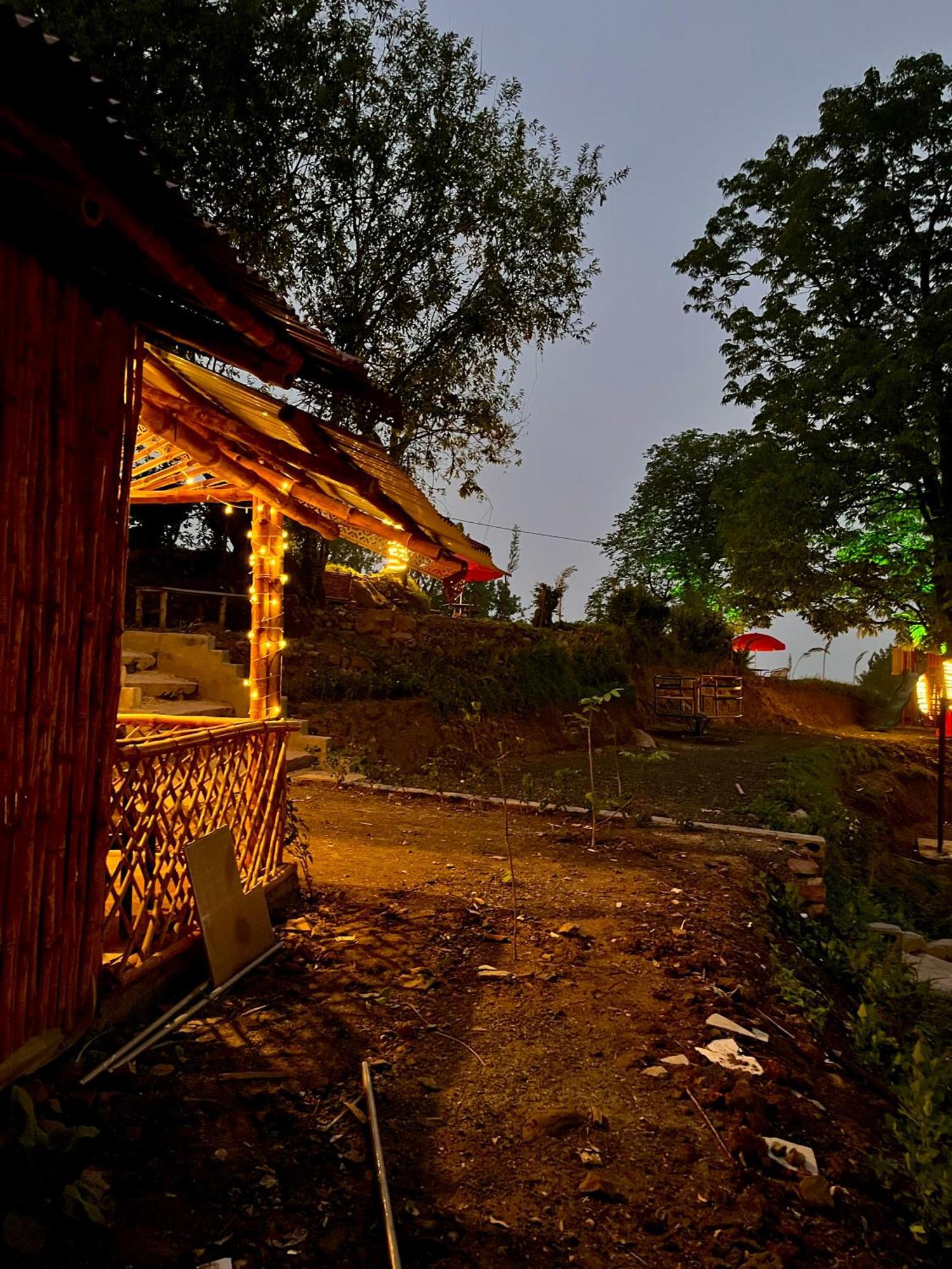 Misty Peaks Resort Murree Eksteriør bilde